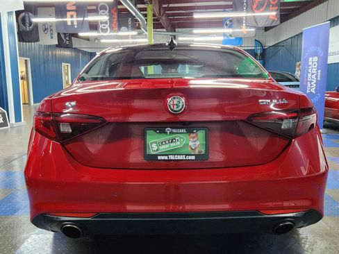 Used 2017 Alfa Romeo Giulia Ti image 70