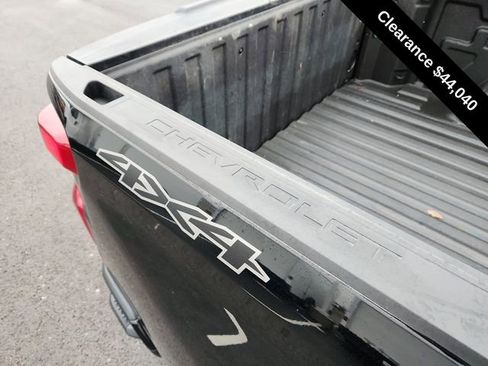 Used 2024 Chevrolet Silverado 1500 RST image 30