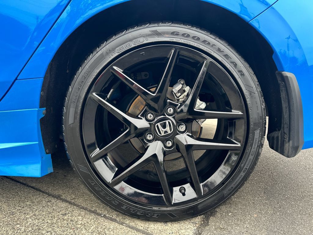 Used 2025 Honda Civic Sport image 28