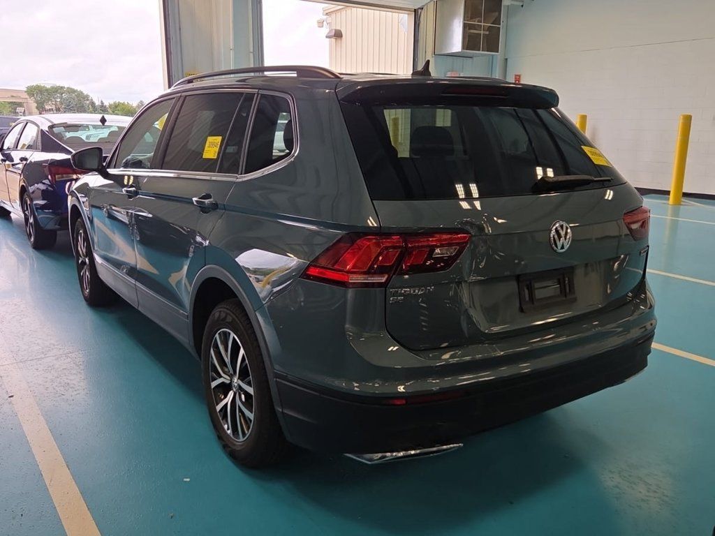 Used 2019 Volkswagen Tiguan SE AWD/4WD image 2