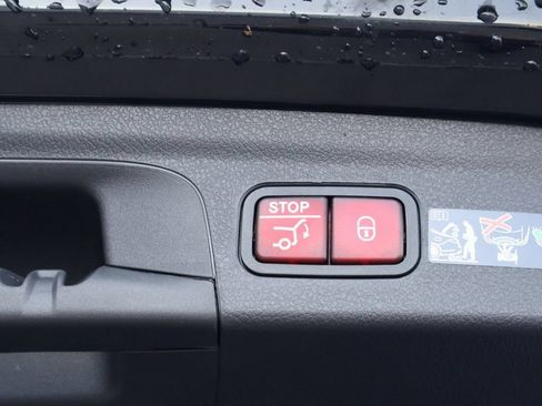 Certified 2026 Mercedes-Benz GLE 450 4MATIC image 18