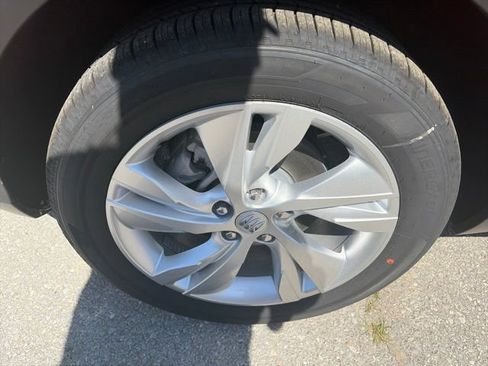 New 2026 Buick Encore GX Preferred w/ Comfort Package AWD/4WD image 10