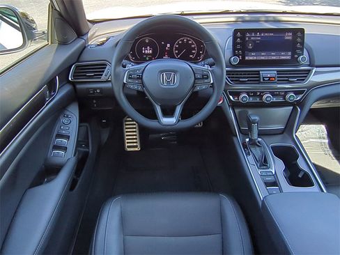 Used 2022 Honda Accord Sport image 16