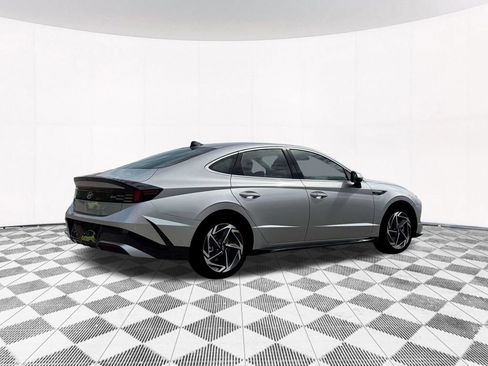 New 2026 Hyundai Sonata SEL FWD image 12