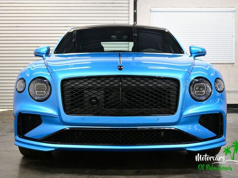 Used 2025 Bentley Flying Spur Plug-In Hybrid image 15