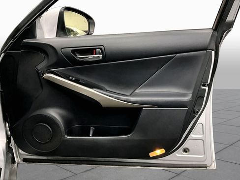 Used 2016 Lexus IS 200t w/ Navigation System Package RWD image 22