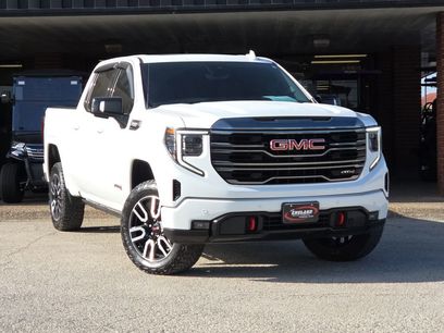 Used 2024 GMC Sierra 1500 AT4 w/ Technology Package