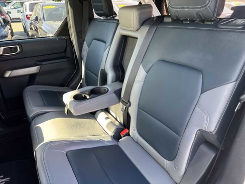 Used 2022 Ford Bronco Outer Banks image 37