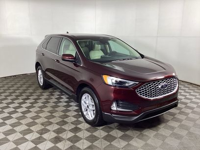 Used 2024 Ford Edge SEL w/ Convenience Package