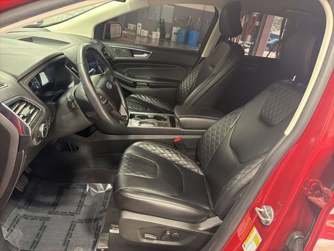 Used 2023 Ford Edge Titanium AWD/4WD image 14