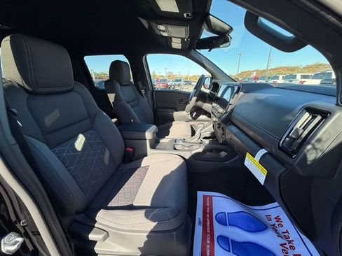 New 2026 Nissan Frontier SV w/ SV Convenience Package image 17
