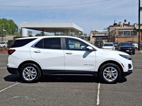 Used 2023 Chevrolet Equinox LT image 8