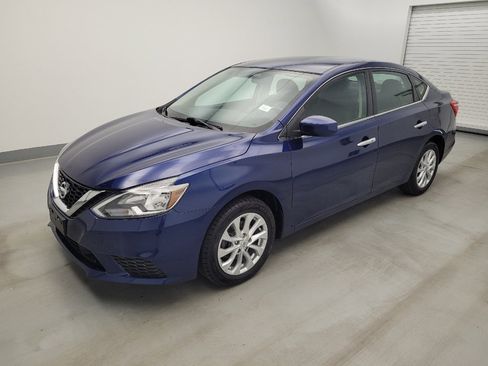 Used 2019 Nissan Sentra SV FWD image 2