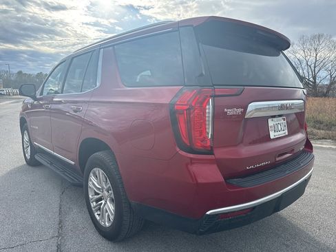 Used 2022 GMC Yukon SLT w/ SLT Premium Package image 10