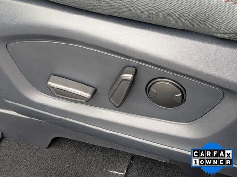 Certified 2025 Ford Explorer Active image 23