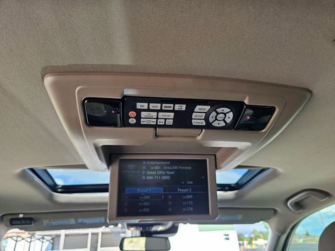 Used 2016 Honda Pilot Elite image 18
