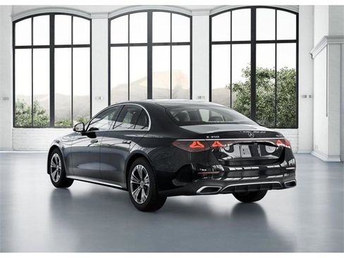 New 2026 Mercedes-Benz E 350 4MATIC Sedan image 28