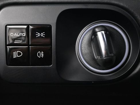 Used 2021 Porsche Cayenne GTS image 24