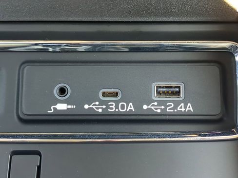 New 2026 Subaru Ascent Limited image 25