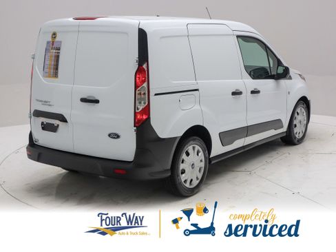 Used 2023 Ford Transit Connect XL FWD image 4