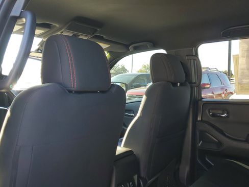 Certified 2024 Nissan Frontier Pro-X w/ Pro Convenience Package image 12