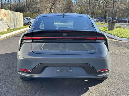 Used 2025 Toyota Prius LE image 22