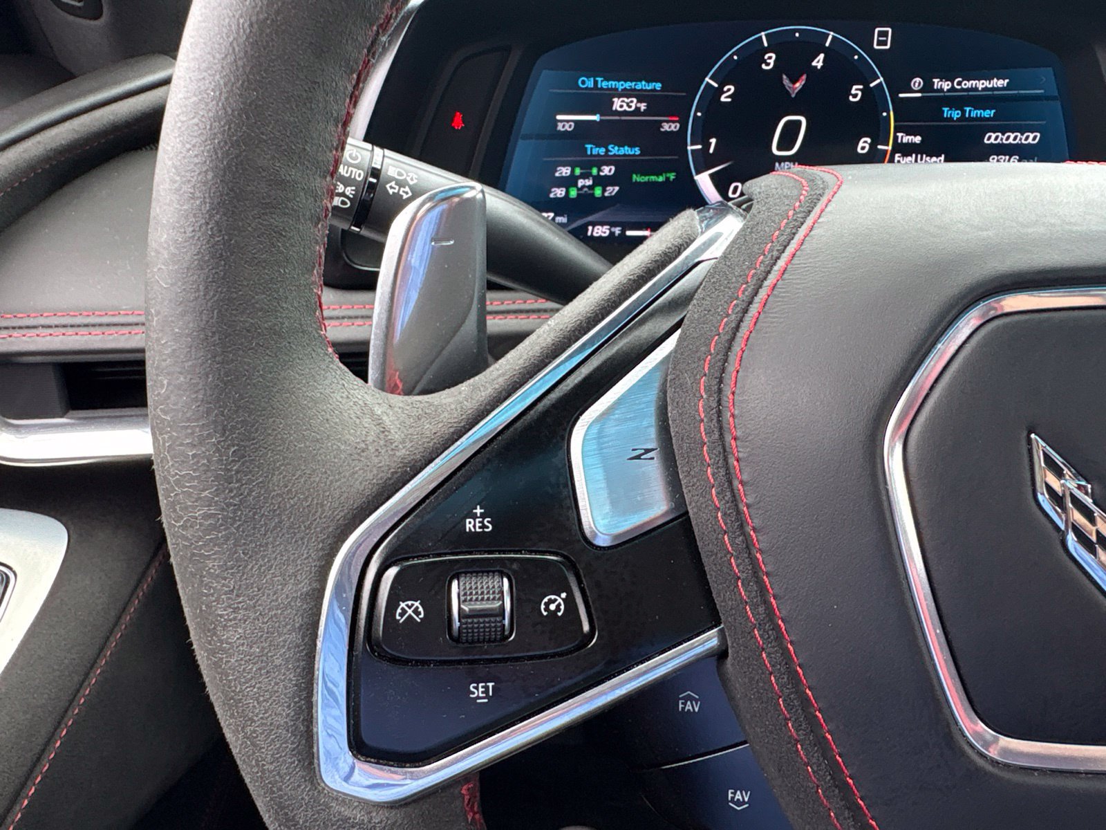 Used 2020 Chevrolet Corvette Stingray Premium Cpe w/ 3LT Preferred Equipment Group RWD image 30