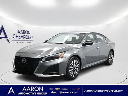 Used 2024 Nissan Altima 2.5 SV