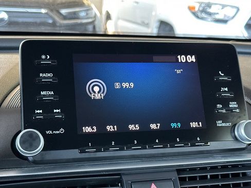 Used 2020 Honda Accord LX image 18