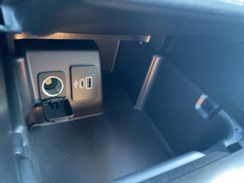 New 2025 Ford Explorer Active w/ Active Comfort Package image 27