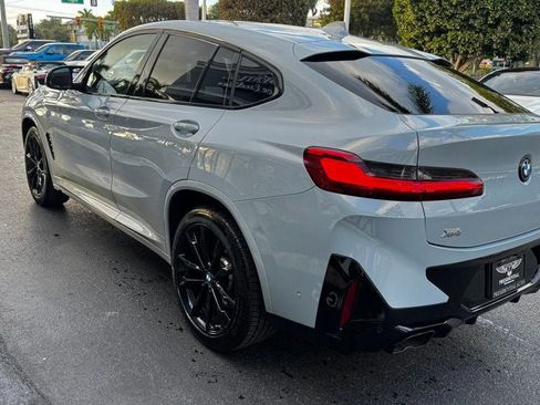Used 2023 BMW X4 M40i w/ Premium Package image 5