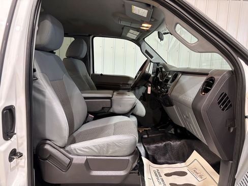 Used 2016 Ford F250 XL w/ XL Value Package image 12