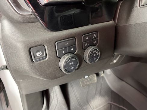 Certified 2025 Chevrolet Silverado 2500 LT w/ All Star Edition image 28