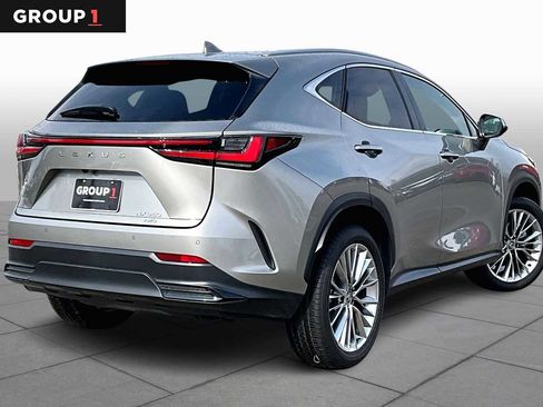 Used 2025 Lexus NX 350 AWD w/ Premium Package image 10