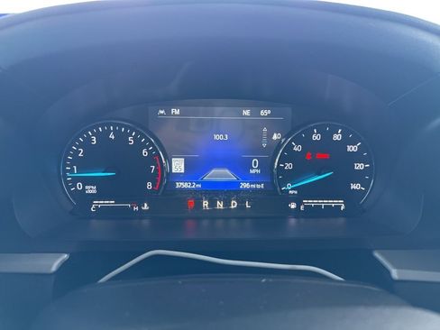 Used 2023 Ford Explorer XLT w/ Equipment Group 202A image 6