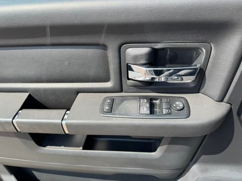 Used 2012 RAM 1500 Tradesman w/ ST Popular Equipment Group AWD/4WD image 23