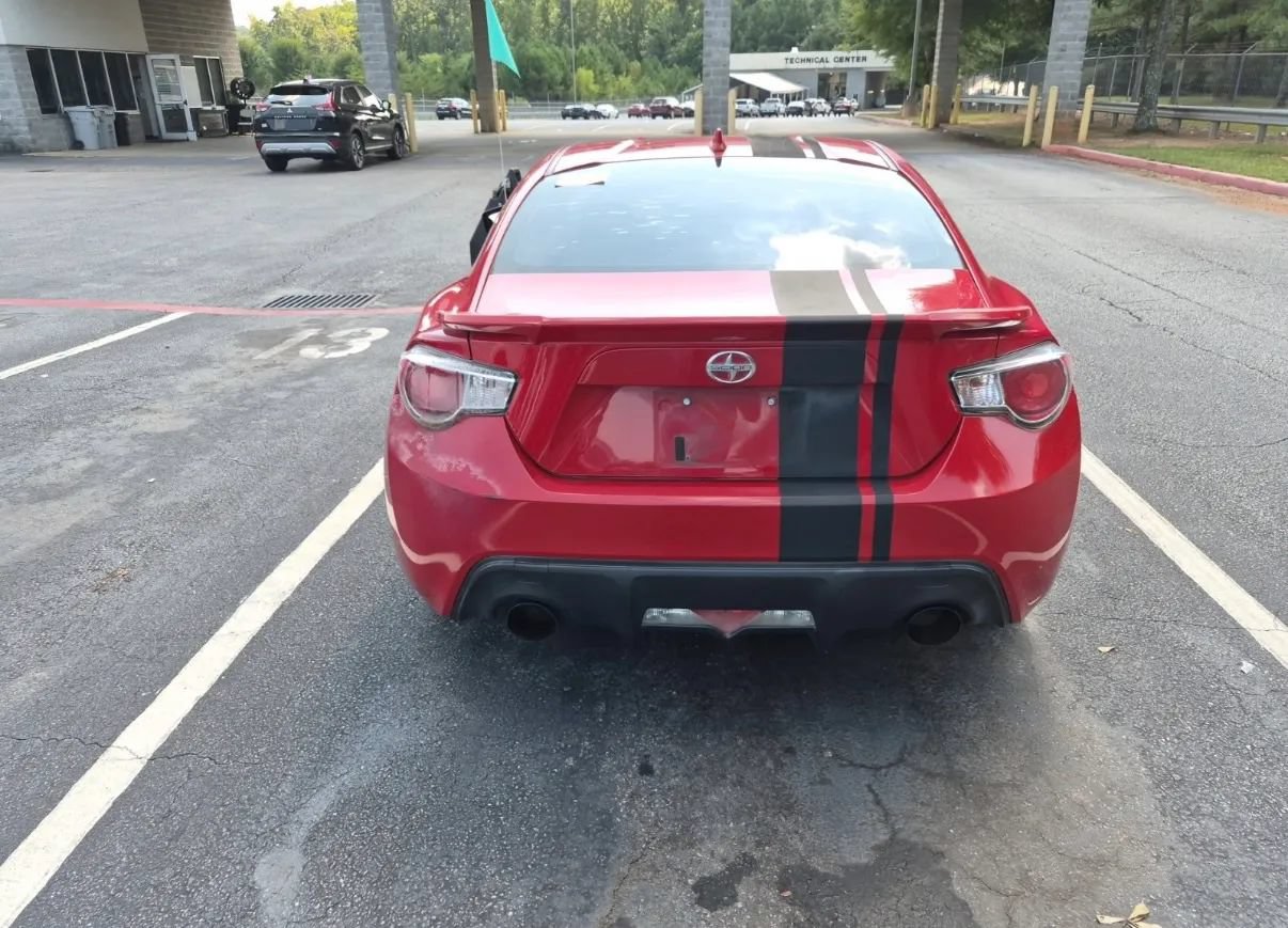 Used 2015 Scion FR-S RWD image 4