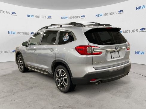 Used 2023 Subaru Ascent Limited w/ Technology Package AWD/4WD image 3