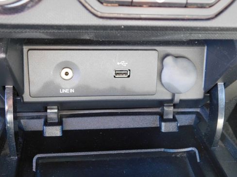 Used 2014 Ford F150 XLT w/ Equipment Group 302A Luxury image 15