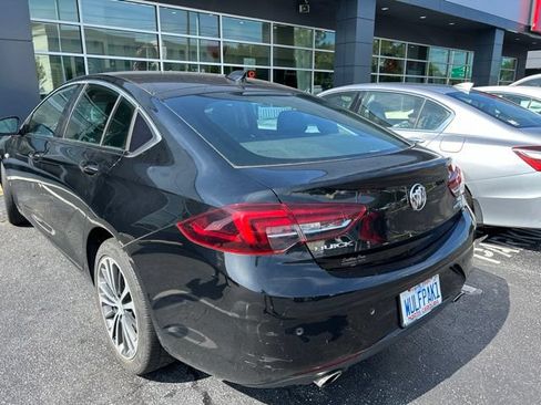 Used 2018 Buick Regal Essence w/ Driver Confidence Package #1 FWD image 6