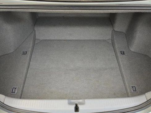 Used 2010 Acura RL w/ Technology Package image 6