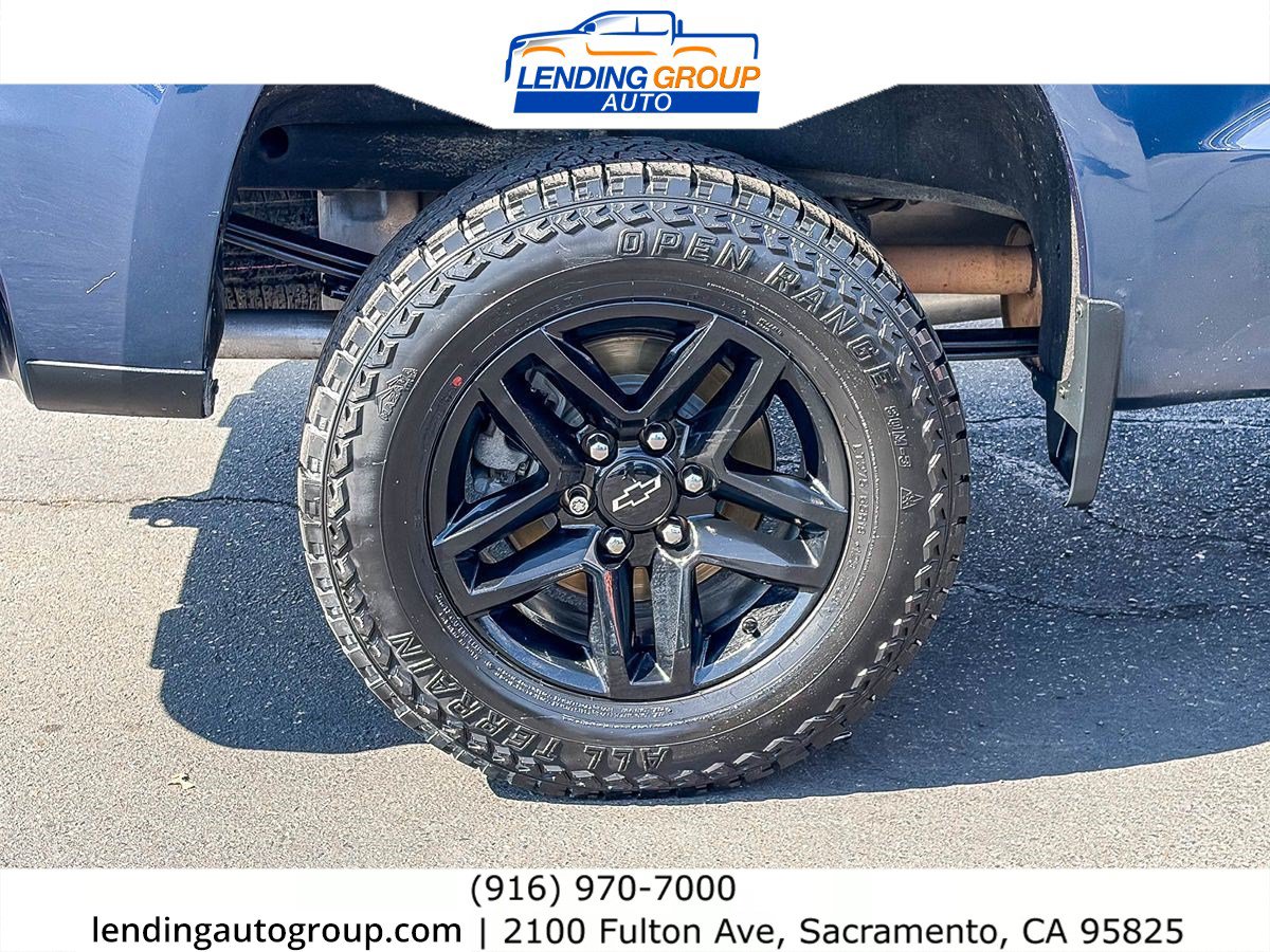 Used 2021 Chevrolet Silverado 1500 LT Trail Boss w/ Convenience Package II AWD/4WD image 10