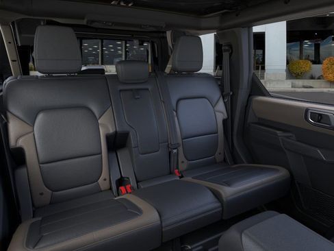 New 2026 Ford Bronco Big Bend w/ Black Diamond Package AWD/4WD image 11