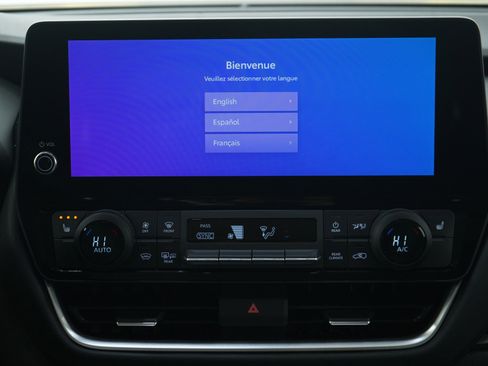 Used 2025 Toyota Grand Highlander AWD image 20