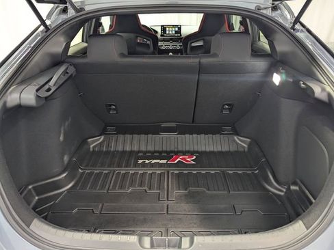 Used 2023 Honda Civic Type R image 25