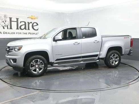 Used 2019 Chevrolet Colorado Z71 AWD/4WD image 31