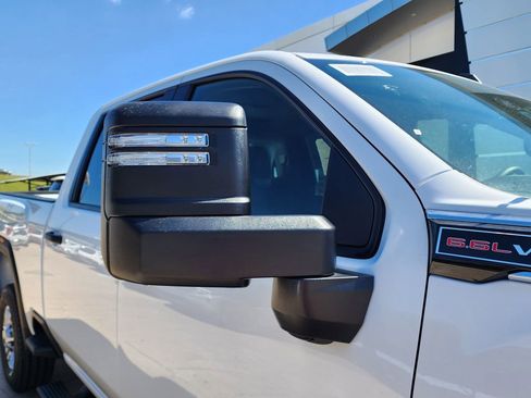 New 2026 GMC Sierra 2500 Pro w/ Convenience Package AWD/4WD image 13
