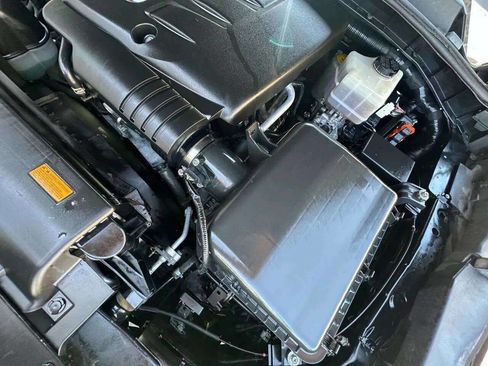 Used 2011 INFINITI QX56 4WD w/ Theater Pkg image 11