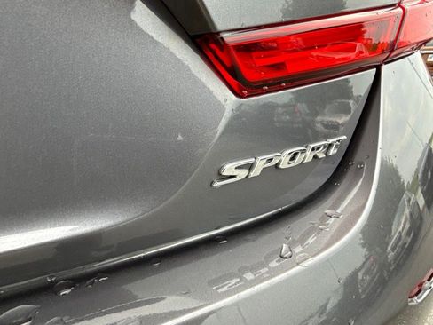 Used 2018 Honda Accord Sport image 4