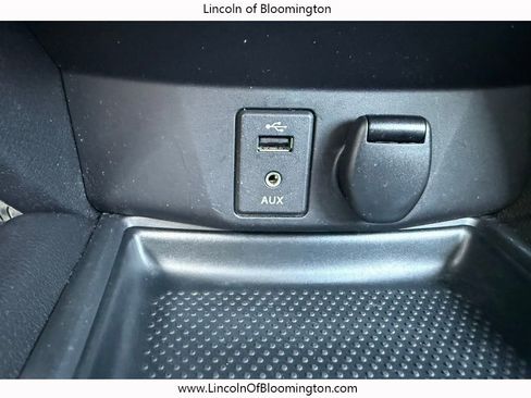 Used 2015 Nissan Rogue SL w/ SL Premium Package image 43